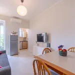 Santa Rita Functional Flat With Balcony